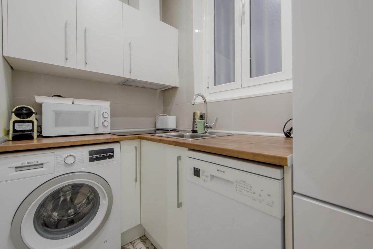 Nuevo Apt De 7 Pax En El Corazon De Malasana Madri Exterior foto