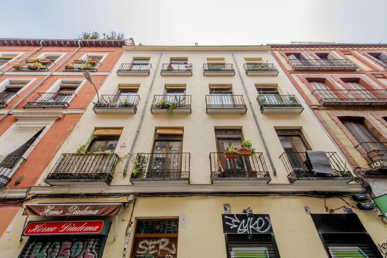 Nuevo Apt De 7 Pax En El Corazon De Malasana Madri Exterior foto