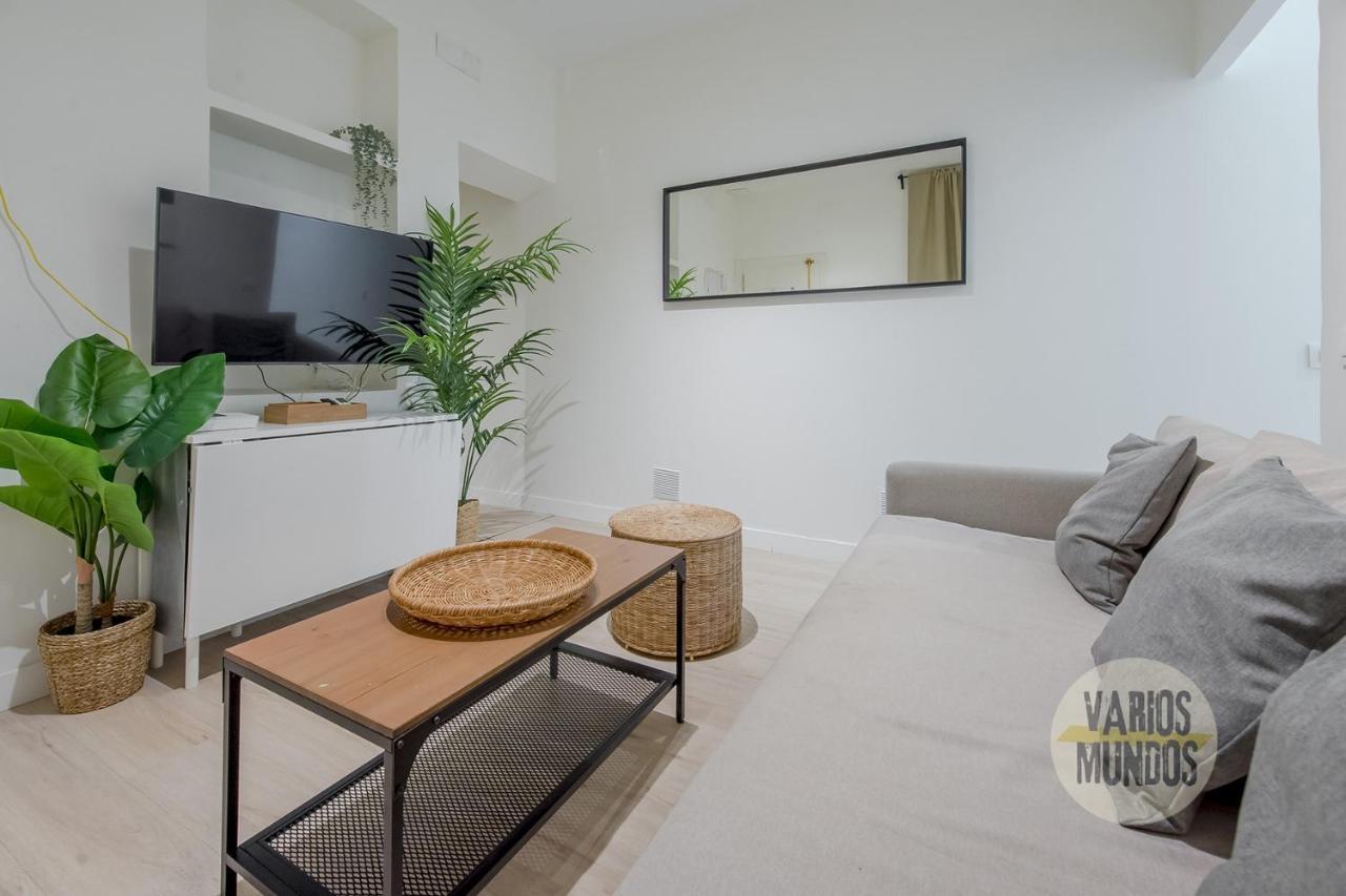 Nuevo Apt De 7 Pax En El Corazon De Malasana Madri Exterior foto